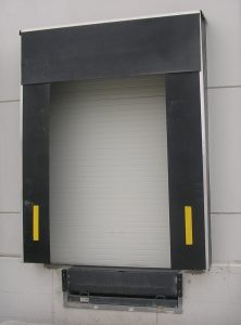 Abrigo retráctil para muelle